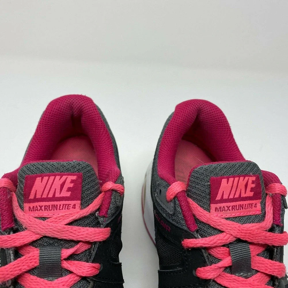 Nike‎ Air Max Run Lite 4 Women's Sz 7 1/2 Sneakers